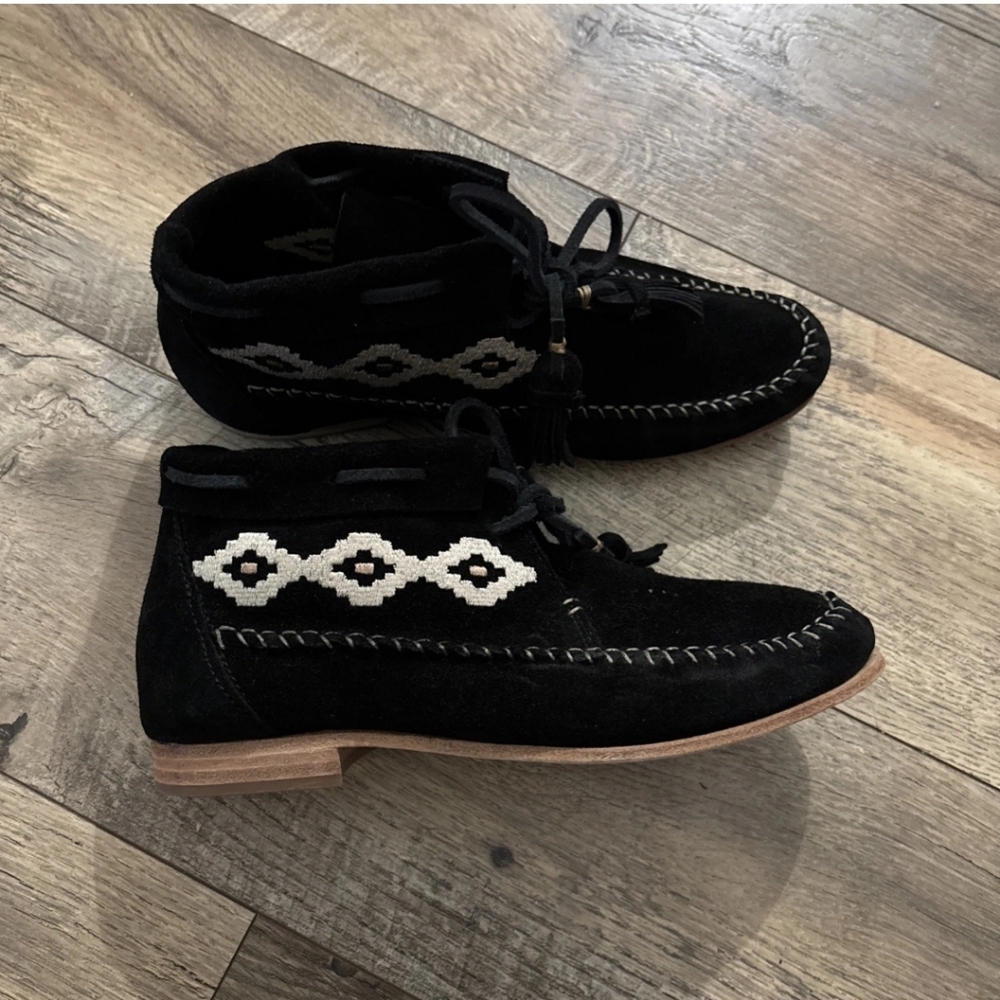Soludos Moccasin Embroidered Ankle Booties Size 7 Women's